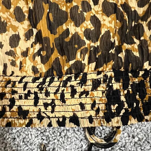Free People Women’s Leopard Print Blouse size XS - Picture 4 of 12